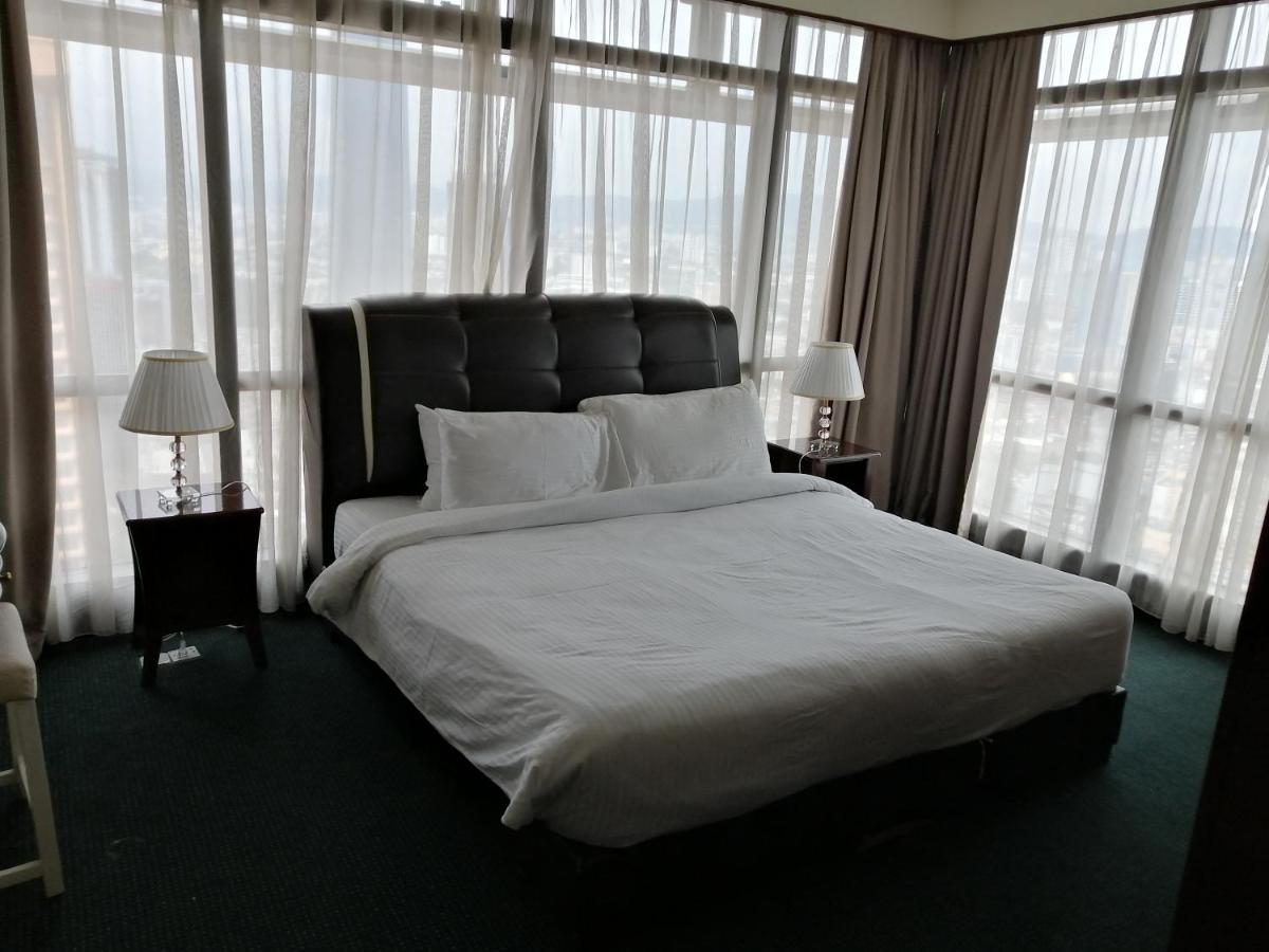 Kl Landmark Apartment At Berjay Times Square Kuala Lumpur Dış mekan fotoğraf