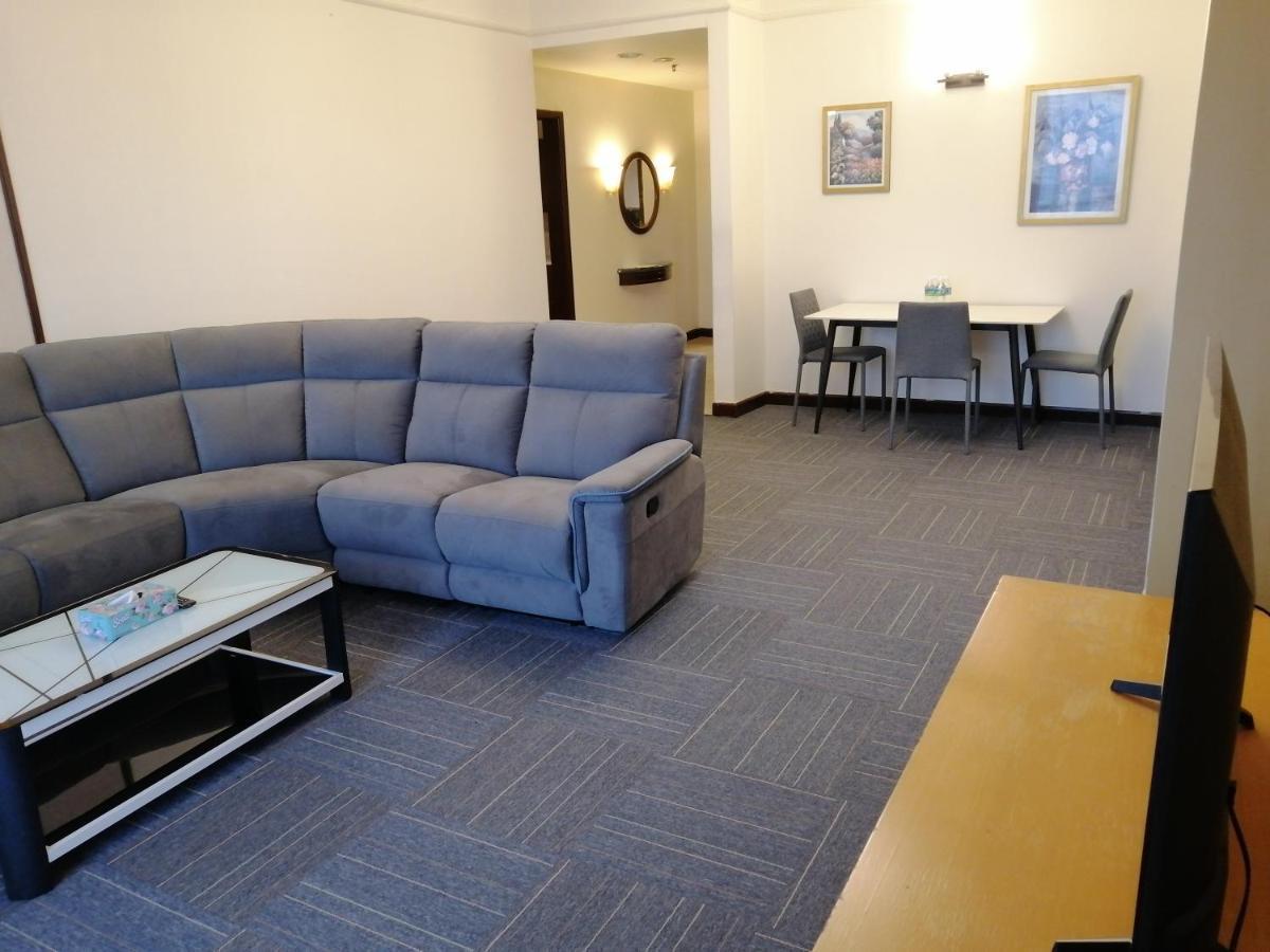 Kl Landmark Apartment At Berjay Times Square Kuala Lumpur Dış mekan fotoğraf